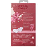EWOK (VALENTINE’S DAY EDITION) BLACK SERIES STAR WARS. Hasbro presenta dentro de la colección The Black Series esta versión San Valentín de un Ewok del universo "Star Wars". Este simpático habitante de Endor llega con un diseño especial, luciendo alas de tela, tocado rojo y detalles en rosa que evocan a Cupido. La figura mide 15 cm y cuenta con múltiples puntos de articulación que permiten colocar al personaje en diferentes poses. Incluye 1x arco, 1x flecha, 1x postal con forma de corazón y 1x droide BD de compañía. Todo en colores rojo, rosa y blanco. Se presenta en un embalaje de colección tipo caja con ventana decorado en tonos rosas. UNIDADES LIMITADAS.