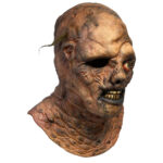 THE TOXIC AVENGER MÁSCARA TOXIE. Trick or Treat Studios se enorgullece de presentar la máscara oficial con licencia de The Toxic Avenger - Toxie. ¡El primer superhéroe... de Nueva Jersey! Esta máscara se ha desarrollado utilizando cientos de capturas de pantalla y con la ayuda del escultor, que tuvo la increíble oportunidad de ver de cerca las impresionantes prótesis originales de Jennifer Aspinall para la película. ¡Hazte hoy mismo con esta increíble máscara de héroe monstruoso! Estrenada originalmente en 1984, The Toxic Avenger es una película de culto de superhéroes, comedia negra y gore, que cuenta la historia de un hombre que se transforma en el superhéroe deforme «Toxie» tras entrar en contacto con unos residuos tóxicos. Esculpida por Justin Mabry, esta increíble máscara se desarrolló utilizando cientos de capturas de pantalla y contó con la ayuda de Justin, que tuvo la increíble oportunidad de ver de cerca las asombrosas prótesis originales de Jennifer Aspinall para la película. ¡Transfórmate hoy mismo en Toxic Avenger con la nueva máscara de Toxie! Material: látex.