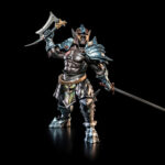 GORTHOKK MYTHIC LEGIONS ALL STARS. Los orcos cavernícolas, o como se les conoce comúnmente, los «orcos sombríos», son tan brutales que los demás orcos les temen por su ferocidad. Estas grotescas criaturas, fruto de cruces entre parientes, nacen en las profundidades subterráneas y están condenadas a vivir como mineros y herreros de armas mortíferas. Los más salvajes son entrenados para la guerra y finalmente salen a la superficie para luchar por Arethyr. Gorthokk, un estratega excepcional entre su pueblo, fue elegido para representar a Arethyr y firmar un malvado pacto conocido como el Tratado de las Sombras.