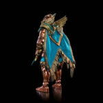 SIR ANDREW MYTHIC LEGIONS ALL STARS. A pesar de su actual reputación como formidable usuario de magia, el piromante conocido como Sir Andrew no siempre fue tan dotado. Después de que un hechizo fallido se cobrara la vida de su familia, el desconsolado joven Andrew fue acogido por Jorund Runeshaper y entrenado para controlar sus considerables poderes en las escuelas de Ophidionn. Buscando la absolución por su mayor error, Sir Andrew finalmente viajó a Eathyross, donde se unió a la Orden. Ahora lidera Los Arrepentidos, una banda de criminales que luchan contra los muertos vivientes para expiar sus errores del pasado. Las llamas de Sir Andrew destruyen tanto a los enemigos muertos vivientes como a sus aliados caídos... porque lo que se convierte en cenizas no puede resucitar.