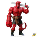 HELLBOY IMMORTAL CHAMPIONS BOSS FIGHT STUDIO. ¡Hellboy, de Mike Mignola, cobra vida en forma de figura de acción retro! Immortal Champions es una nueva fusión de la estética clásica de los juguetes de los años 80 y el estilo moderno. Esta nueva línea combina temas de fantasía y ciencia ficción en una escala de 14 cm para los fans de hoy en día. Hellboy tiene 27 puntos de articulación, cuenta con la atención al detalle característica de Boss Fight Studio e incluye pistola, funda y espada. Perfecto para luchar y/o beber con esqueletos. Empaquetado en blíster.
