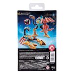 QUICKSTRIKE TRANFORMERS: AGE OF THE PRIMES DELUXE CLASS. ¡Disfruta del épico universo de los robots Transformers con la figura de Quickstrike de Transformers Age of the Primes! Esta figura Deluxe Class de 14 cm se convierte de robot en escorpión en 21 pasos y cuenta con una cola/brazo con cabeza de cobra. Con una detallada articulación, la figura de acción de Quickstrike es una gran adición a cualquier colección. Busca otros juguetes Transformers (se venden por separado; sujeto a disponibilidad) de personajes como Optimus Prime, Bumblebee, Megatron y otros para formar una colección que es mucho más de lo que se ve a simple vista.