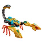 QUICKSTRIKE TRANFORMERS: AGE OF THE PRIMES DELUXE CLASS. ¡Disfruta del épico universo de los robots Transformers con la figura de Quickstrike de Transformers Age of the Primes! Esta figura Deluxe Class de 14 cm se convierte de robot en escorpión en 21 pasos y cuenta con una cola/brazo con cabeza de cobra. Con una detallada articulación, la figura de acción de Quickstrike es una gran adición a cualquier colección. Busca otros juguetes Transformers (se venden por separado; sujeto a disponibilidad) de personajes como Optimus Prime, Bumblebee, Megatron y otros para formar una colección que es mucho más de lo que se ve a simple vista.