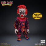 RUDY KILLER KLOWNS FROM OUTER SPACE MDS MEGA SCALE. a figura mide unos 38 cm de altura y cuenta con un cuerpo de PVC vestido con ropa de tela real.