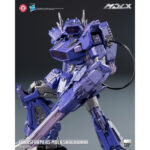 SHOCKWAVW TRANSFORMERS MDLX THEEZERO. Esta versión MDLX lo convierte en una figura articulada de 19 cm muy detallada de ThreeZero.