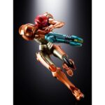 SAMUS ARAN PRIME METROID PRIME 4 BEYOND CHOGOKIN. una pieza oficial de metal de unos 21 cm de altura, con iluminación LED incorporada.