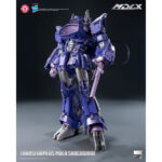 SHOCKWAVW TRANSFORMERS MDLX THEEZERO. Esta versión MDLX lo convierte en una figura articulada de 19 cm muy detallada de ThreeZero.