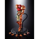 SAMUS ARAN PRIME METROID PRIME 4 BEYOND CHOGOKIN. una pieza oficial de metal de unos 21 cm de altura, con iluminación LED incorporada.