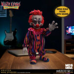 RUDY KILLER KLOWNS FROM OUTER SPACE MDS MEGA SCALE. a figura mide unos 38 cm de altura y cuenta con un cuerpo de PVC vestido con ropa de tela real.