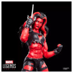 Hasbro presenta a la colección Marvel Legends Series esta figura de Betty Ross Banner transformada en Red She-Hulk (Hulka Roja en España) inspirada en su aparición en los cómics de "Hulk".