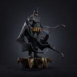 BATMAN ABSOLUTE DC COMICS ESTATUA ART SCALE 1/10. Esta versión Absolute de Batman captura esa idea en una estatua oficial de resina de unos 26 cm de altura a escala 1/10.